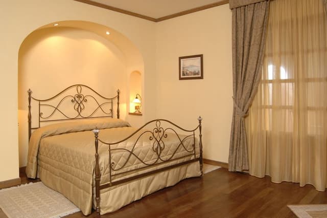 Deluxe Suite, Garden View