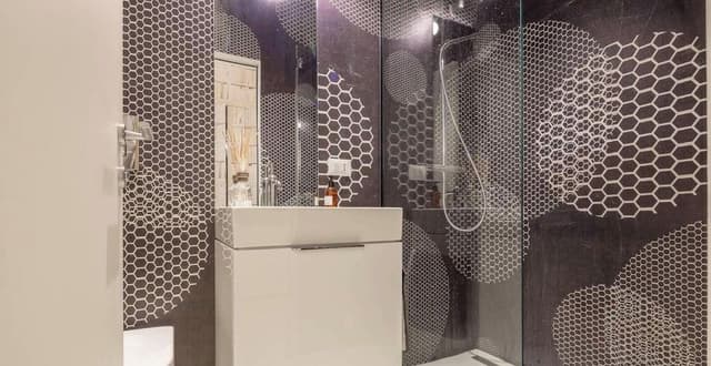Suite Borgonovo ( Via Borgonovo 26 )