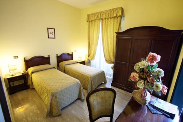 Double Room, 2 Twin Beds