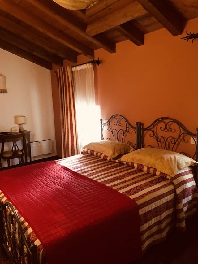Basic Double Room