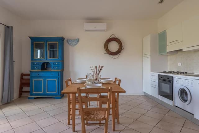 Two-Bedroom Apartment (6 Adults)