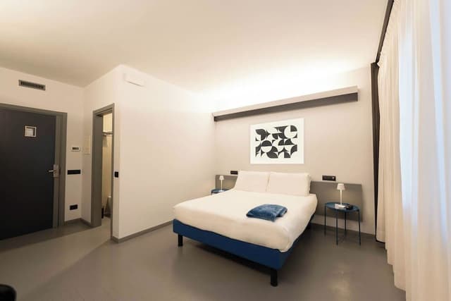 Business Double Room