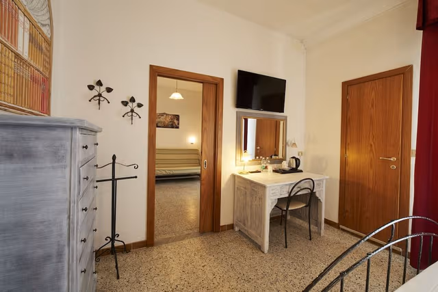 Romantic Suite, 2 Bedrooms, Connecting Rooms, Oceanfront (Novecento)