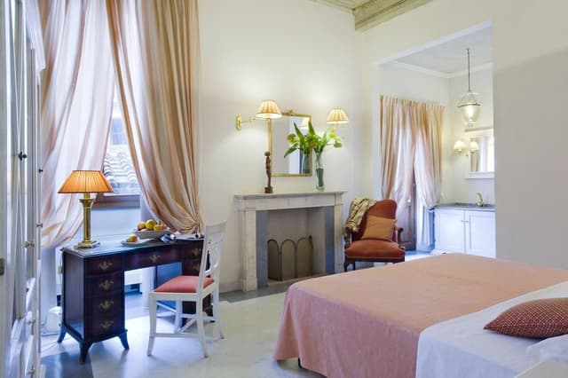 Deluxe Double Room, Private Bathroom