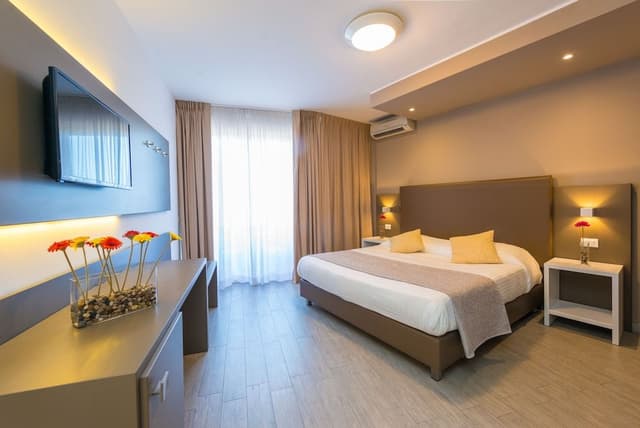 Superior Double Room, Balcony, City View (city view)