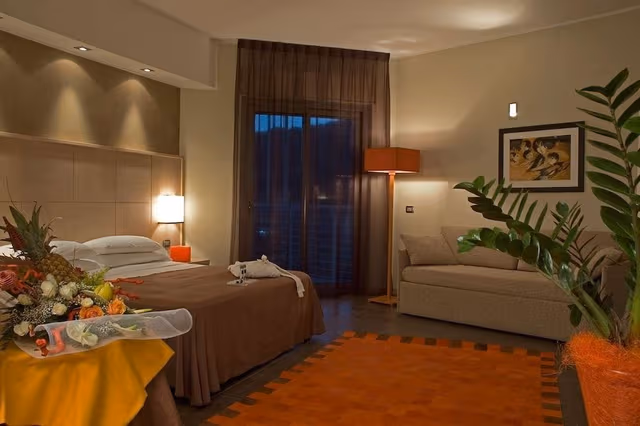 Classic Double Room, City View