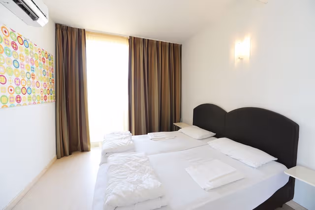 Apartment, 2 Bedrooms, Lake View