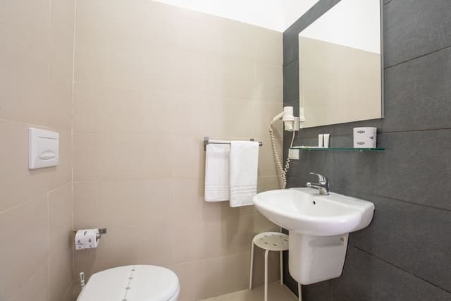 Economy Double Room