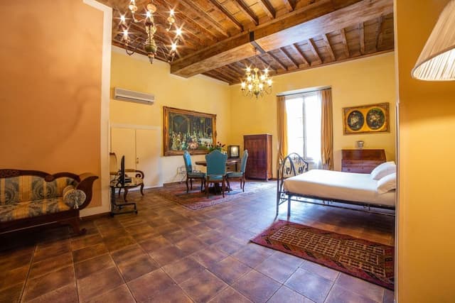 Deluxe Room (J3)