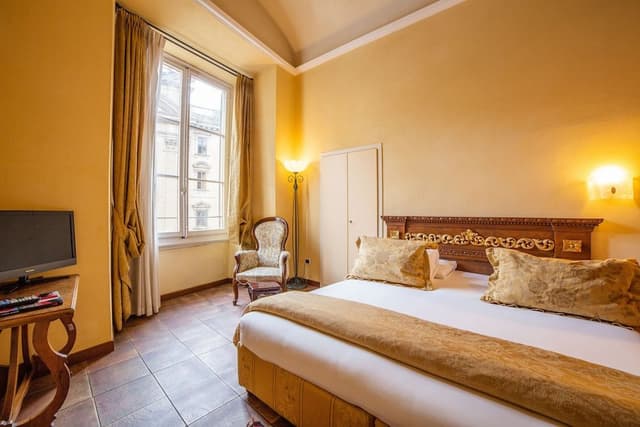 Deluxe Room (J3)