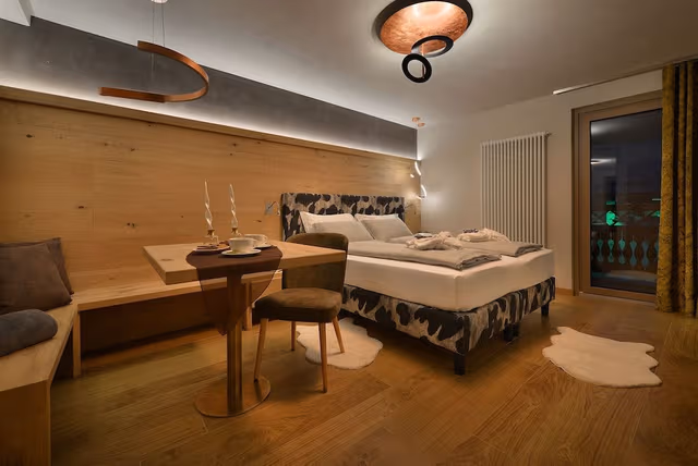 Comfort Double or Twin Room, 1 Double or 2 Twin Beds, Balcony