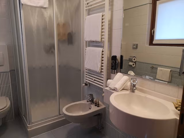 Standard Double or Twin Room, 1 Double or 2 Twin Beds, Balcony
