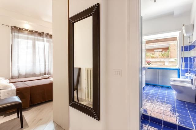 Comfort Triple Room, Balcony, Corner