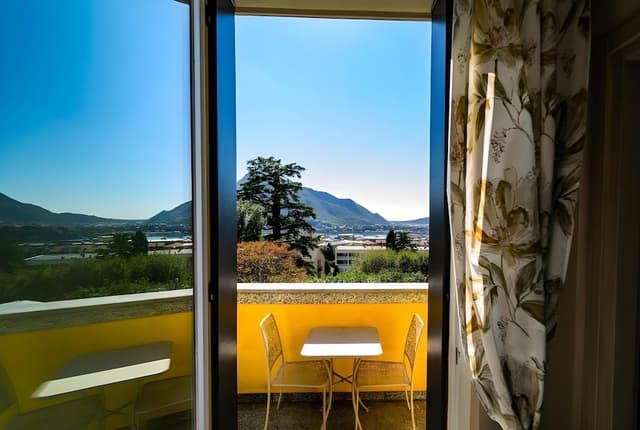 Classic Double Room, Lake View