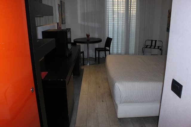 Comfort Room, 1 King Bed