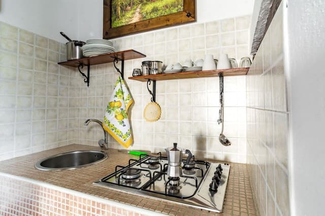 Classic Triple Room, Kitchen, Tower