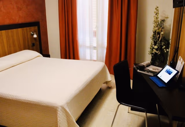 Deluxe Double Room, Private Bathroom