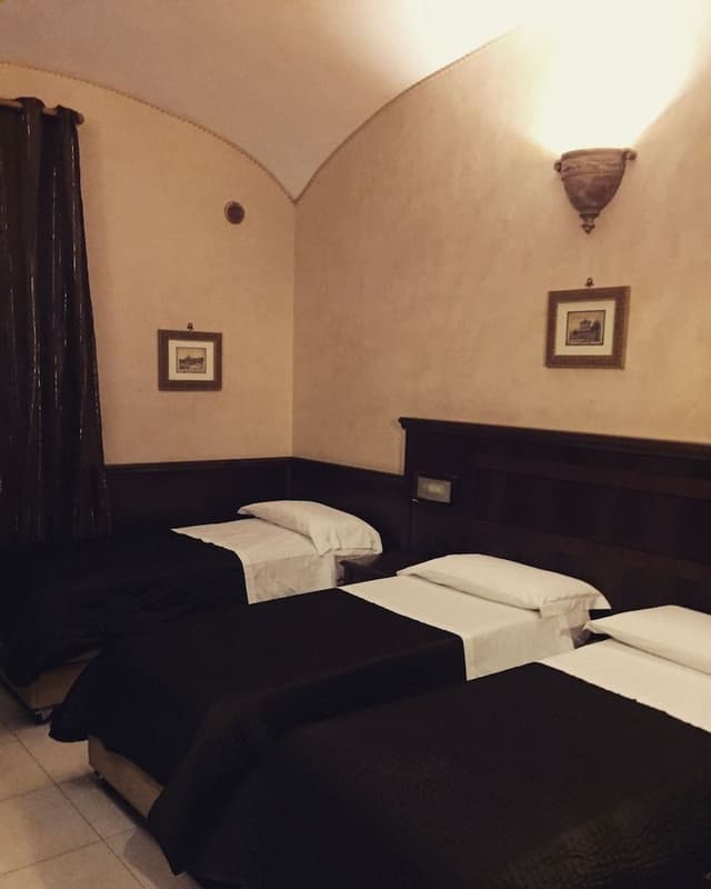 Triple Room