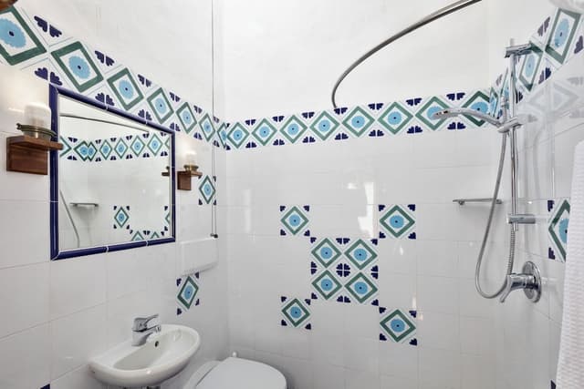 Apartment, 3 Bedrooms, 2 Bathrooms