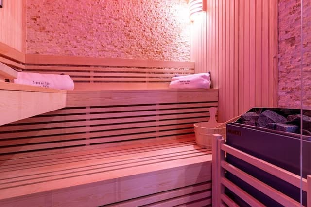 Romantic Studio Suite, 1 Queen Bed, Sauna, Sea View