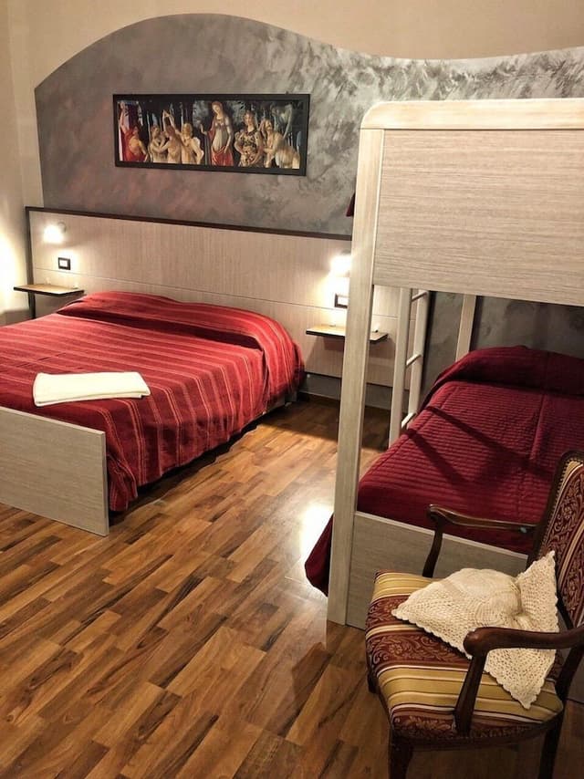 Classic Triple Room, 1 Bedroom, Private Bathroom