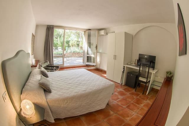 Classic Double or Twin Room, Garden View