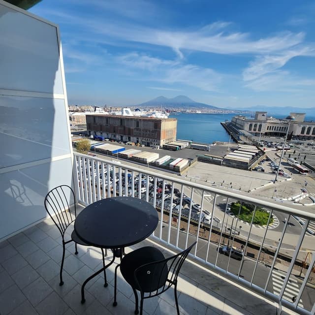 Panoramic Room