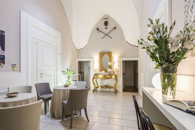 Basic Single Room, 1 King Bed, Private Bathroom (Santa Chiara)