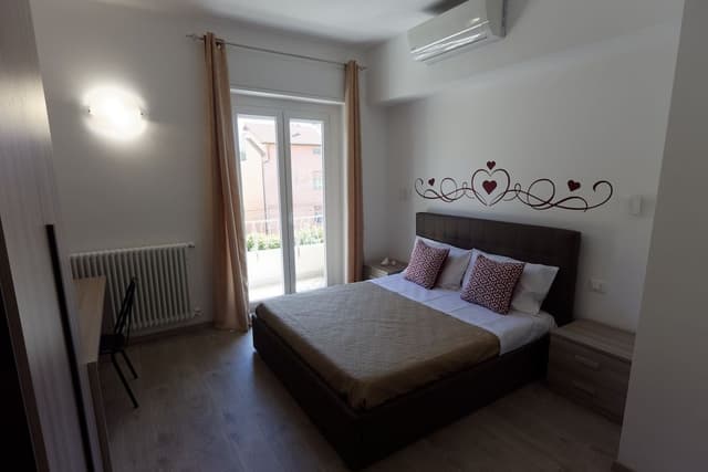 Deluxe Room, 1 Queen Bed, Balcony, City View