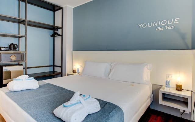 Junior Room