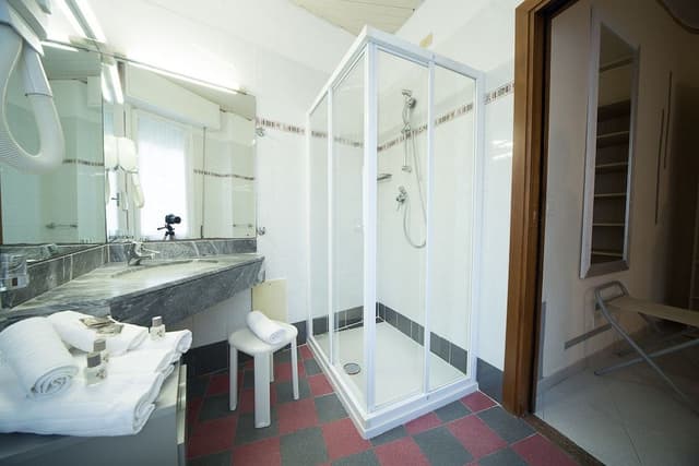 Triple Room (Air Conditioning)