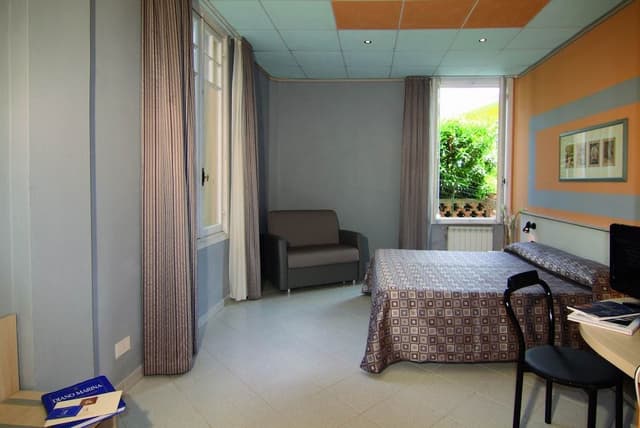 Triple Room (Air Conditioning)