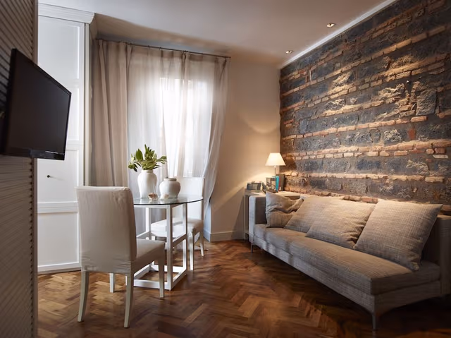 Standard Condo