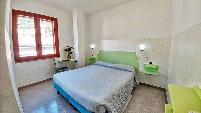 Classic Double or Twin Room, City View