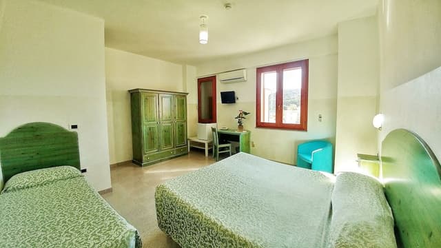 Single Room, City View