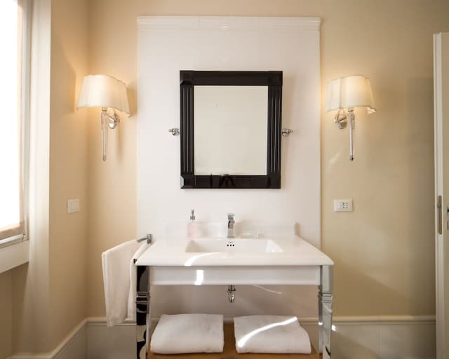 Double Room, 1 Double Bed, City View (Large)