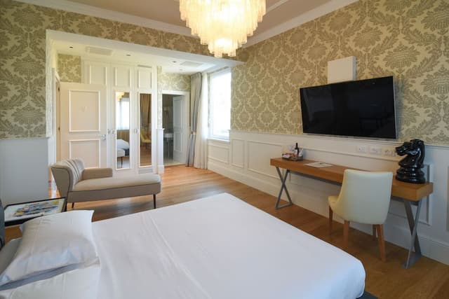Superior Double Room, Balcony, City View