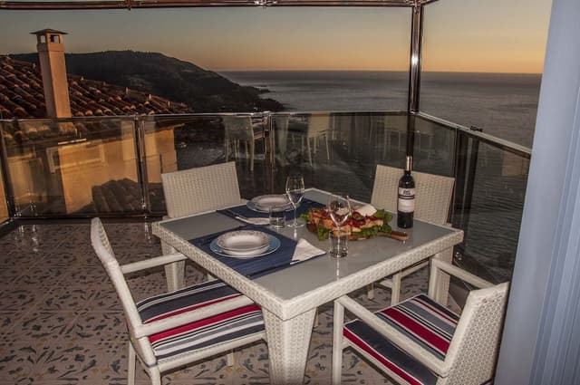 Superior Suite, Terrace