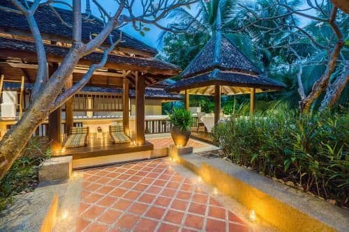 Royal Suite with Garden View