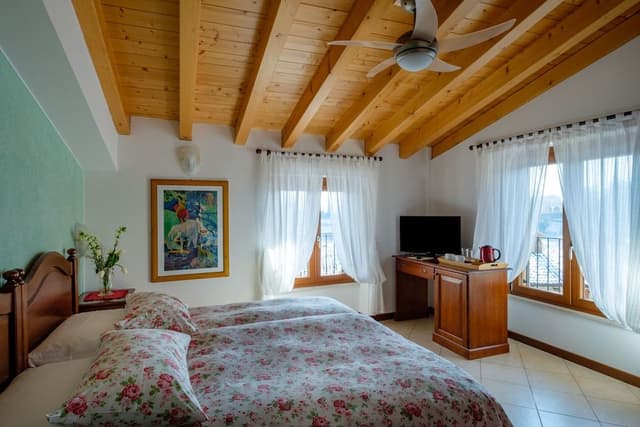 Romantic Double Room, 1 Queen Bed, Ensuite, Tower