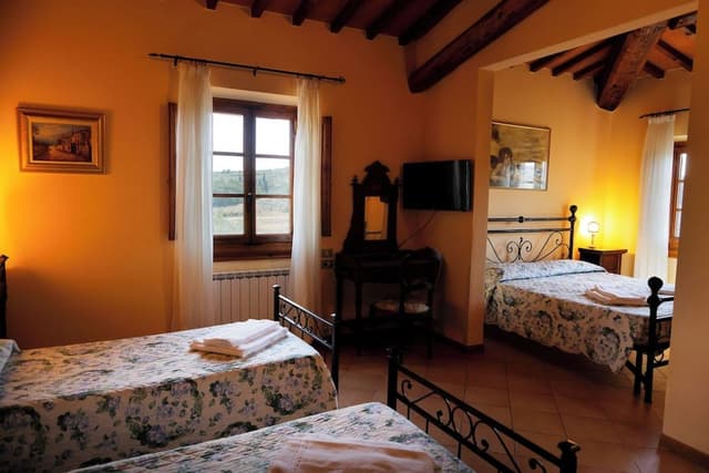 Classic Quadruple Room, Hill View
