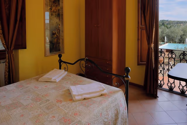 Classic Double or Twin Room, Hill View