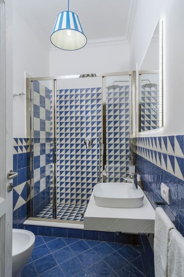 Standard Double Room, Partial Sea View