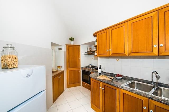 Family Apartment, Annex Building
