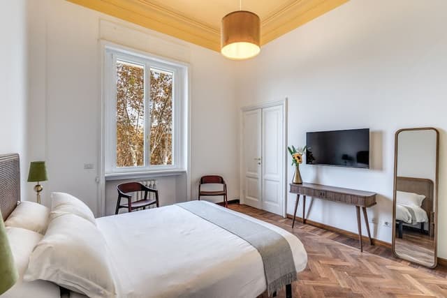 Three-Bedroom Apartment - Separate Building, Address: Lungotevere Raffaello Sanzio n.1