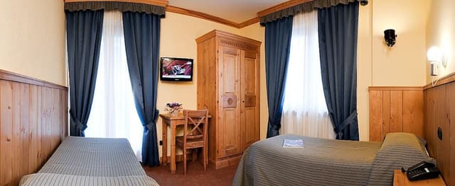 Classic Double Room