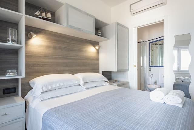 Classic Double or Twin Room, Sea View