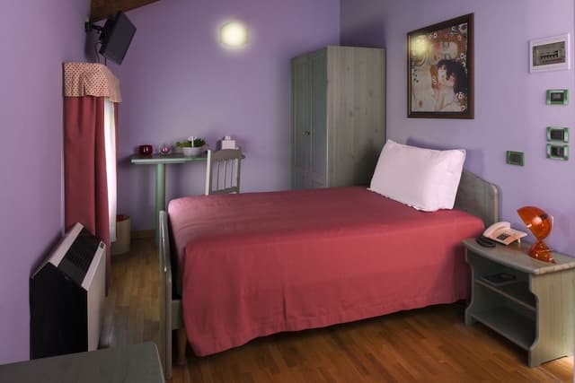 Business Single Room