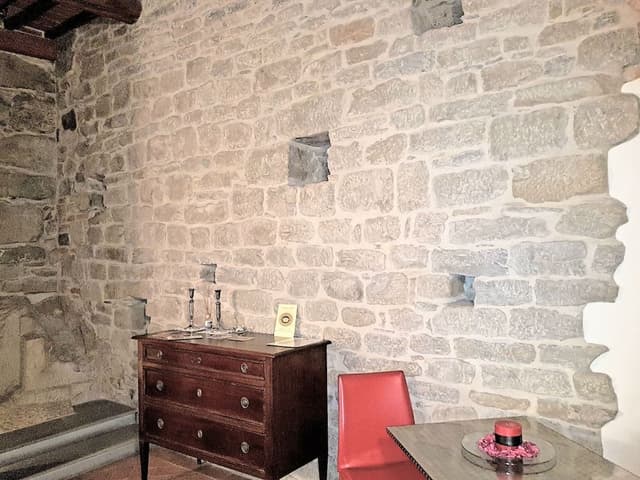 Junior Room, Courtyard View