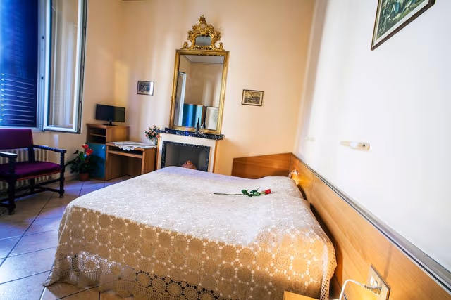 Classic Double Room